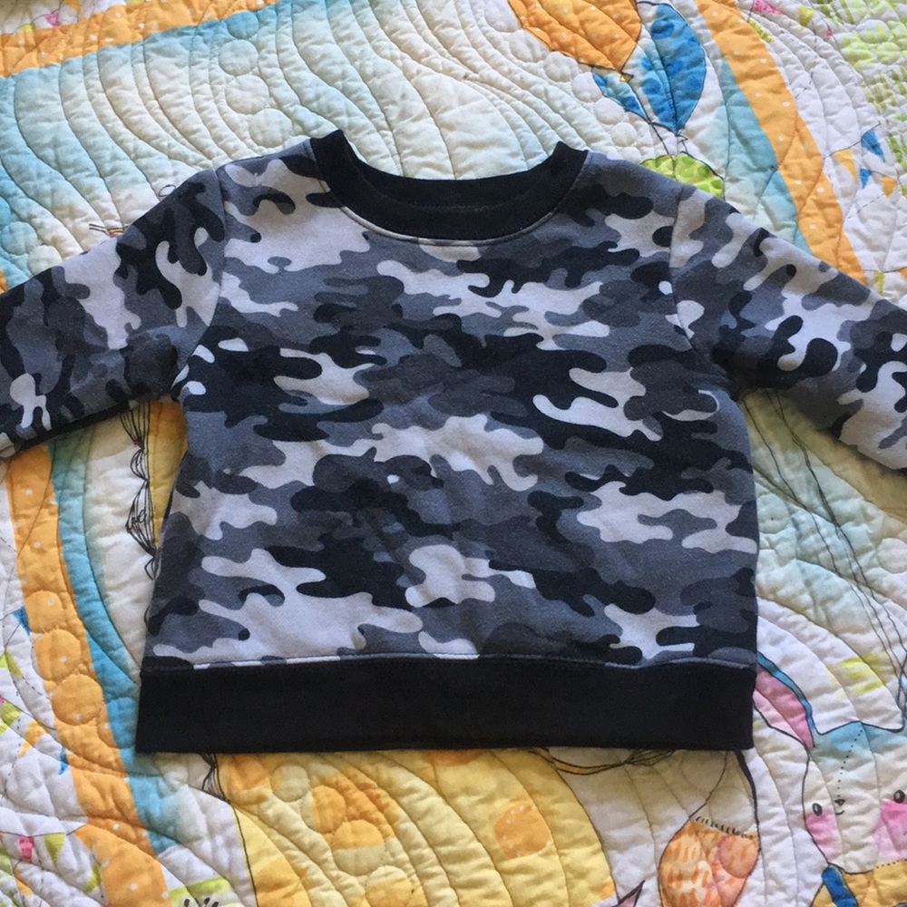 Camo kids sweatshirt